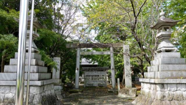 蓮華寺　菅安社